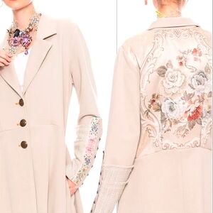 Aratta Heart of Autumn Coat Size Medium